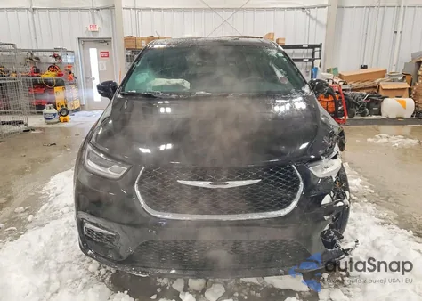 2025 Chrysler Pacifica Select from USA, damaged, VIN 2C4RC1BG0SR599490